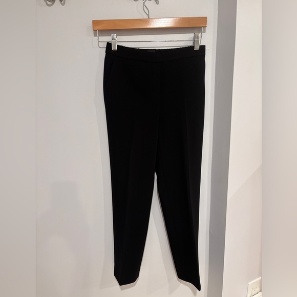 NWOT Theory Women’s Treeca pull-on pants in admiral crepe. Black, size 00. - Picture 1 of 5